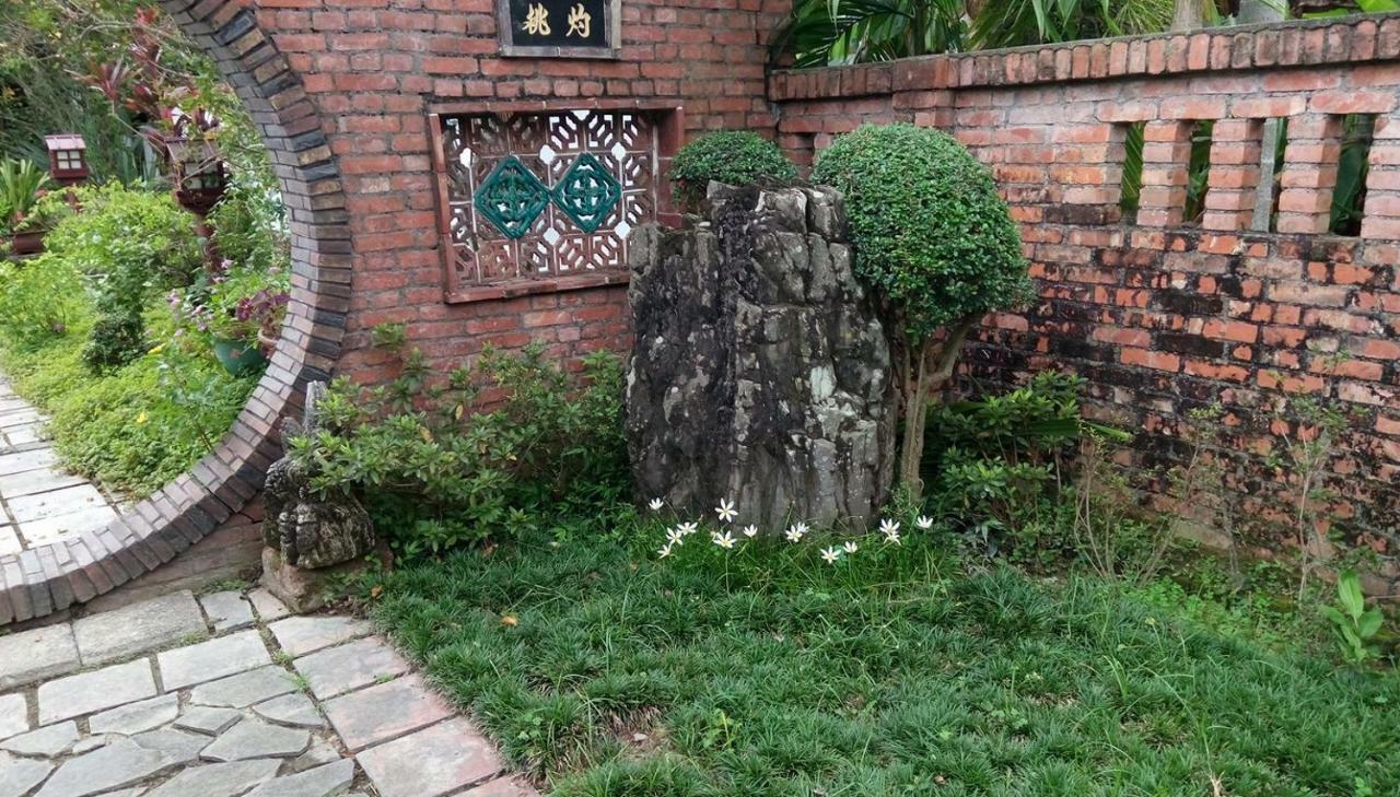 Chinese Garden Houses Apartman Pingtung Kültér fotó
